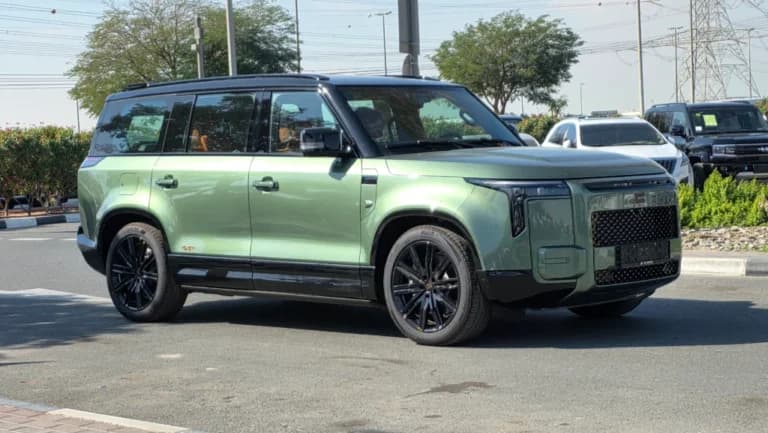 2026 ROX ADAMAS 2026 THE ULTIMATE 7-SEATER HYBRID