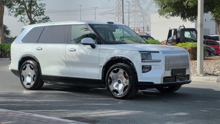 2025 NEW BENCHMARK OF ULTRA-LUXURY 2025 ZEEKR 9X Ultra