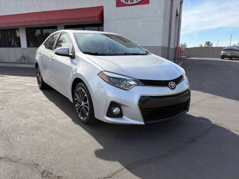 2015 Toyota Corolla 1.8L – GCC Spec – Auto – Silver