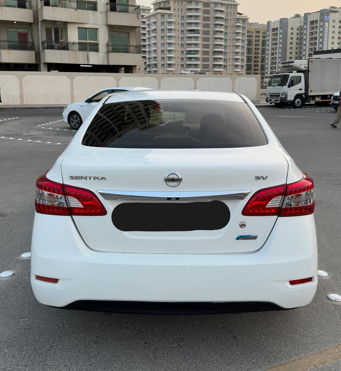 2014 Nissan Sentra photo 3