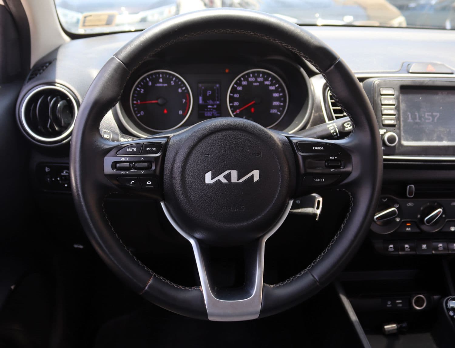 2023 Kia Pegas photo 2