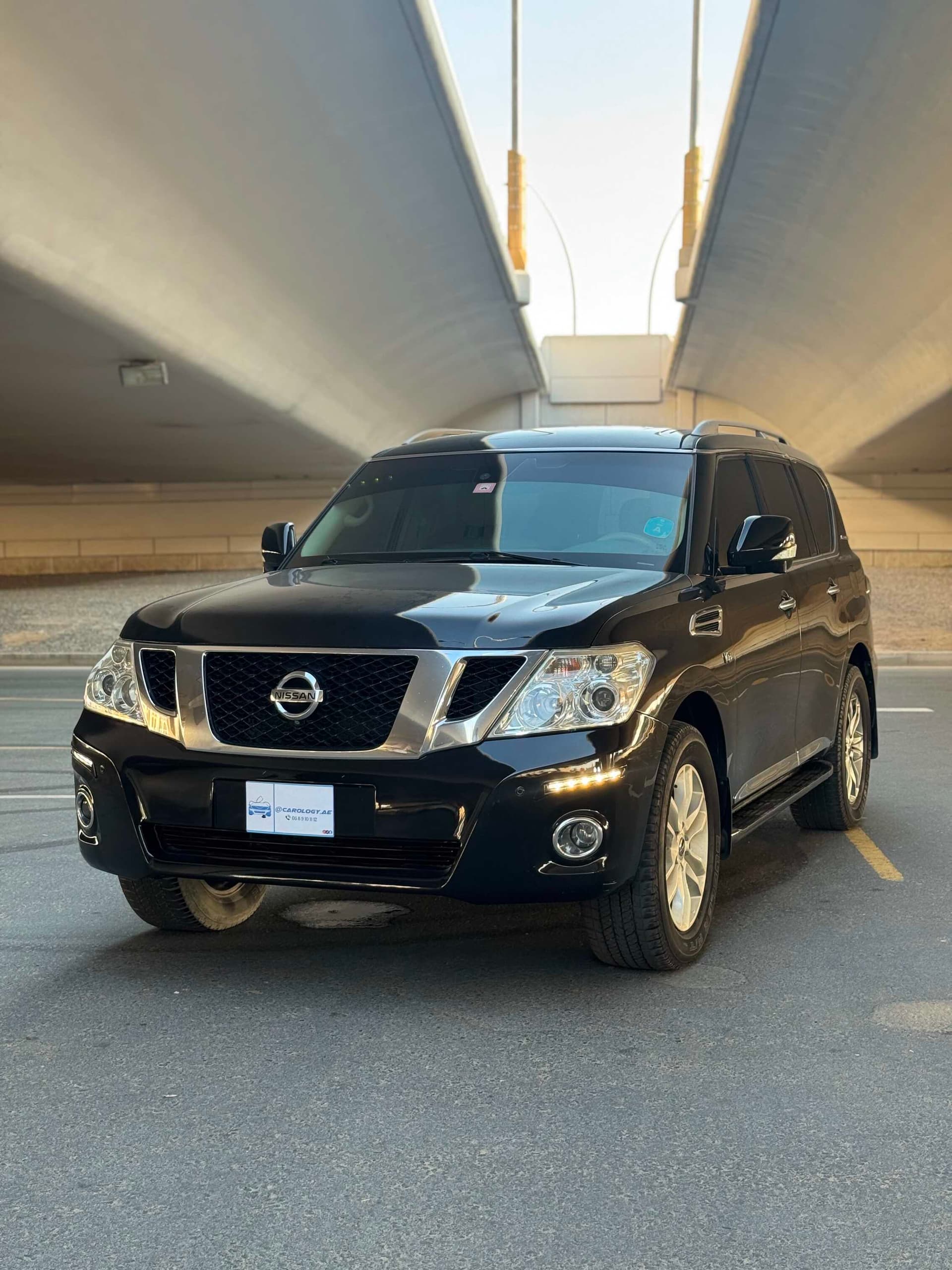 2012 Nissan Patrol photo 2