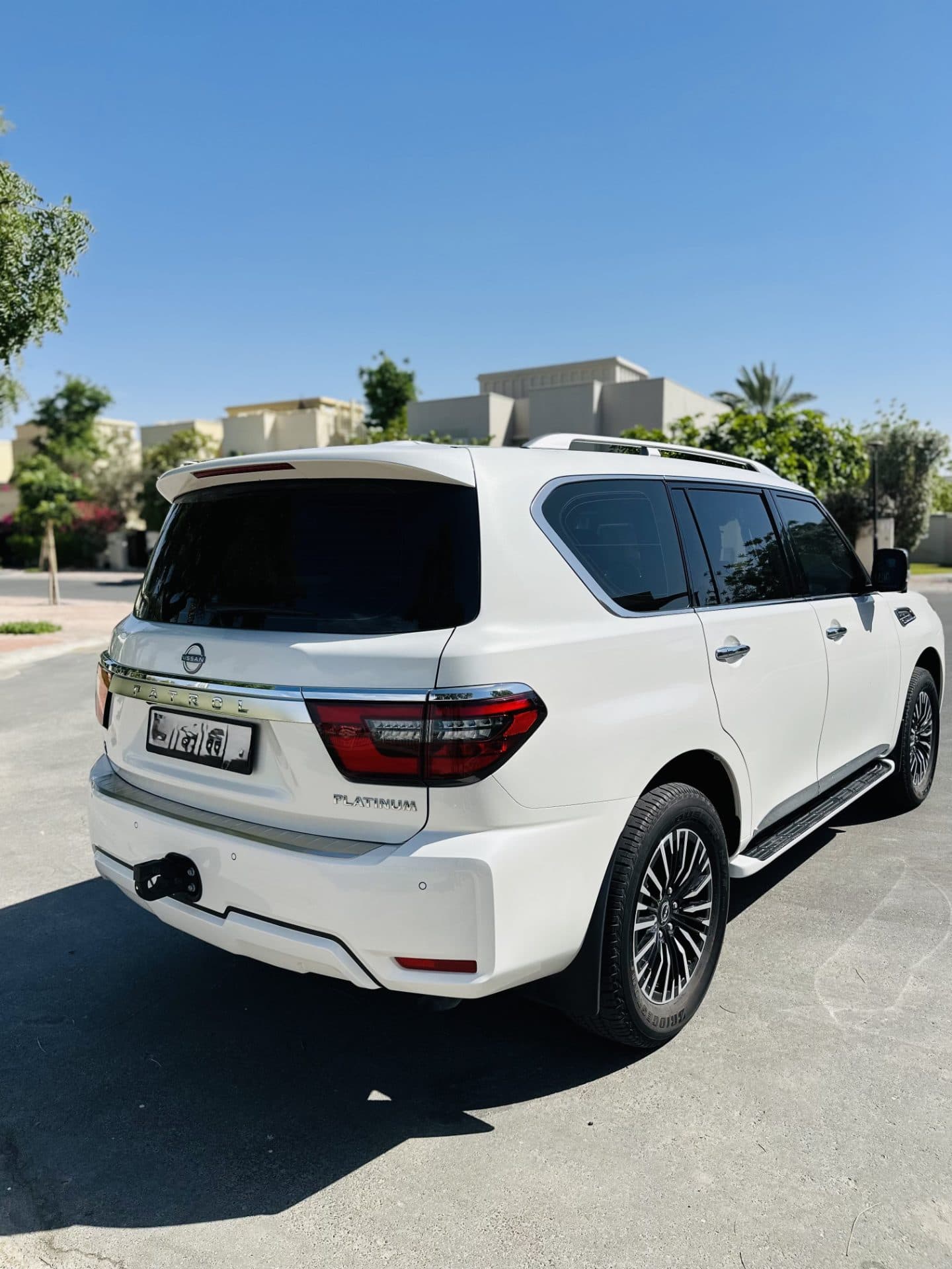 2023 Nissan Patrol photo 3