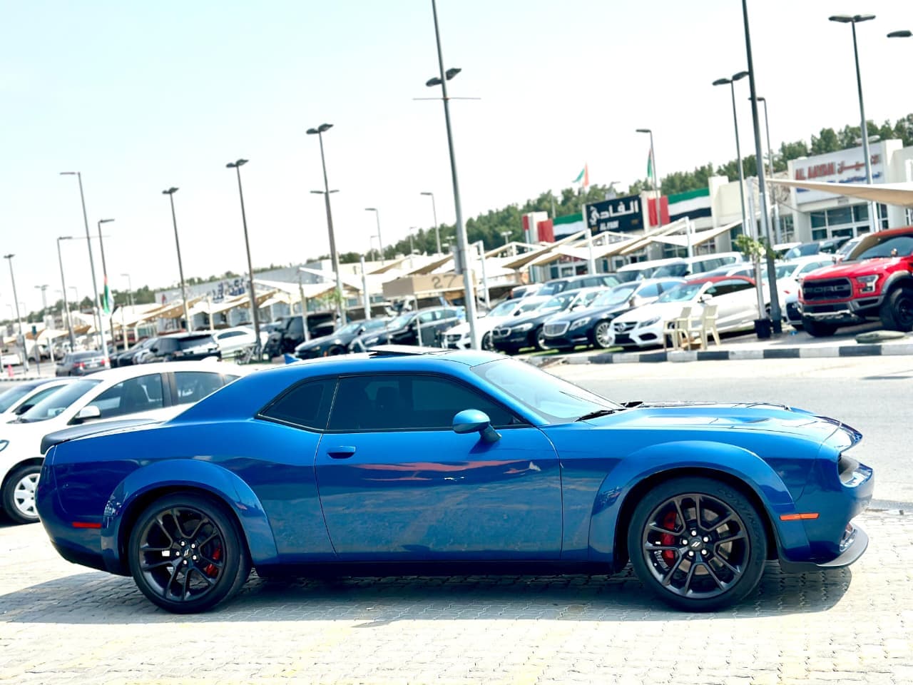 2021 Dodge Challenger photo 4
