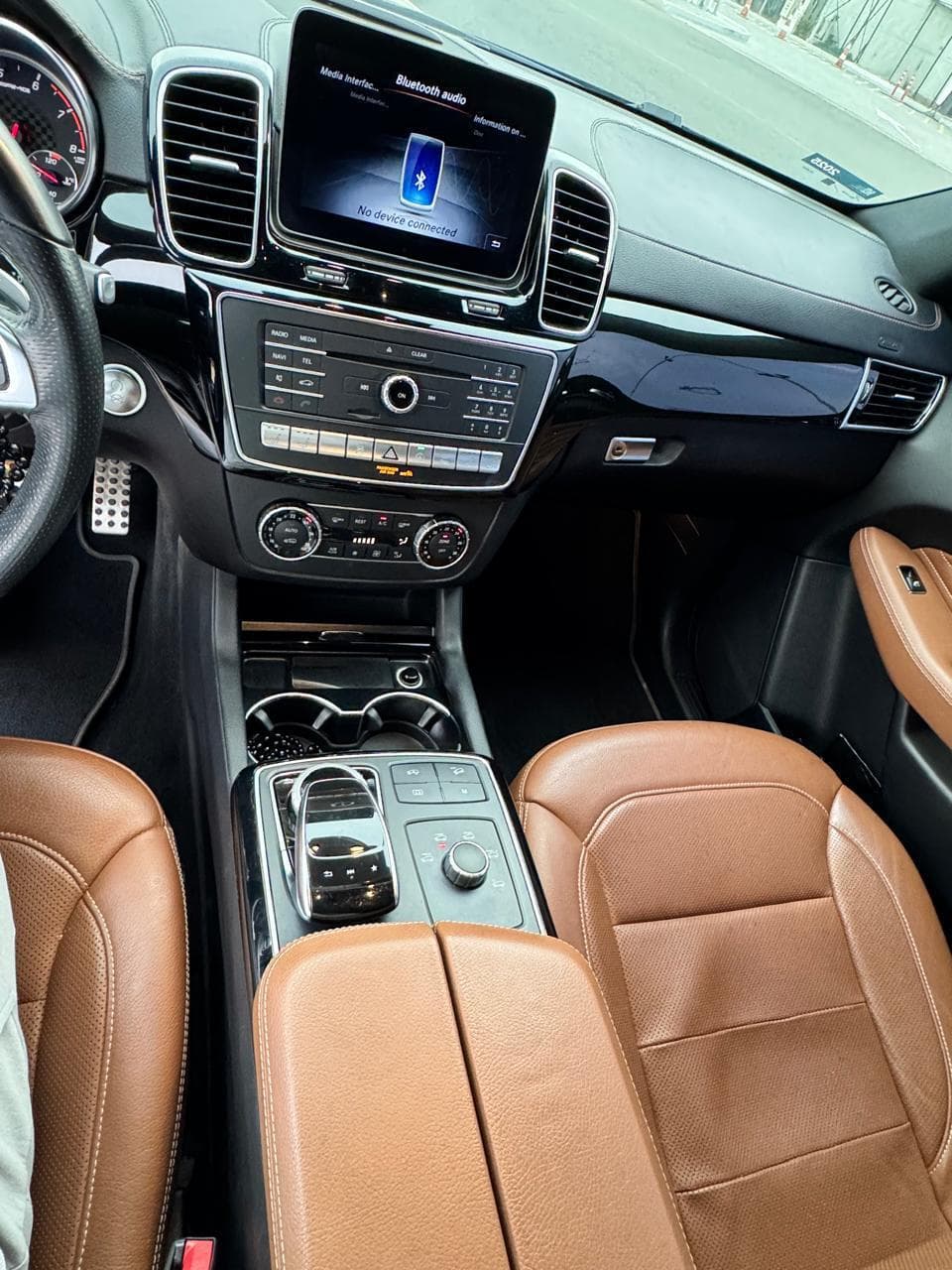 2019 Mercedes-Benz GLE photo 4
