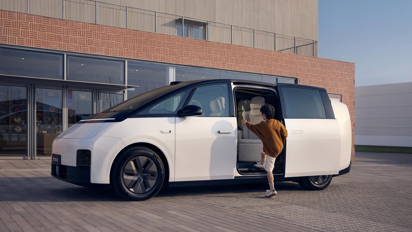 li autos in dubai