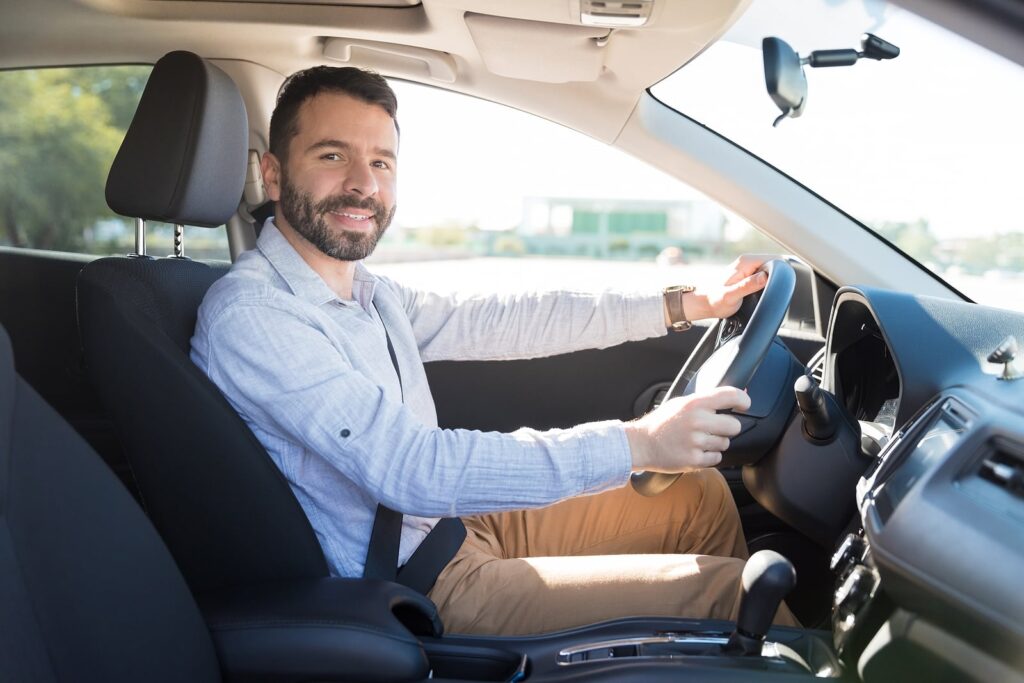 top benefits of hiring a car with a driver in dubai