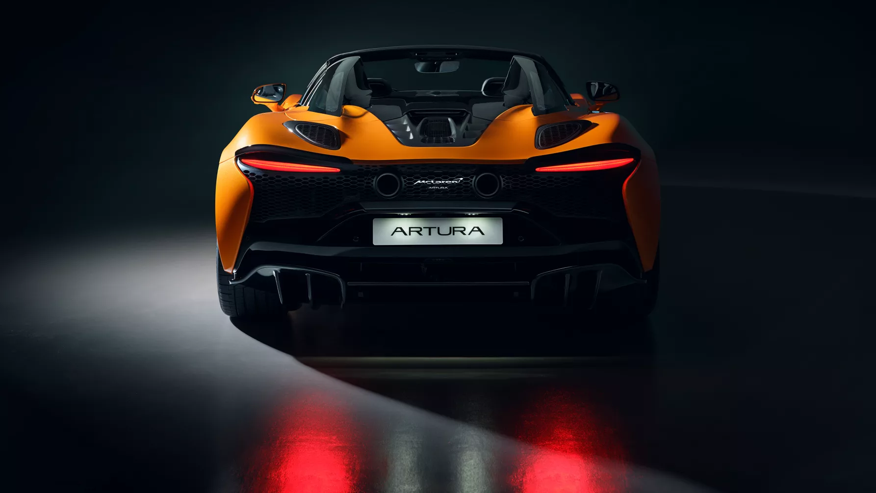 mclaren supercars in dubai