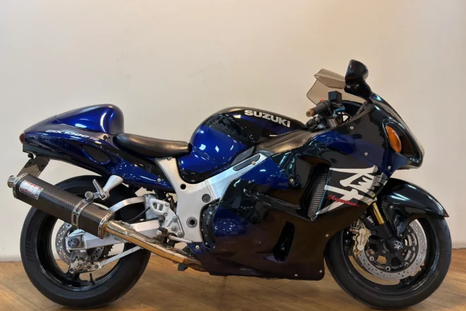 Buy Used Suzuki Hayabusa GSX1300R in Dubai
