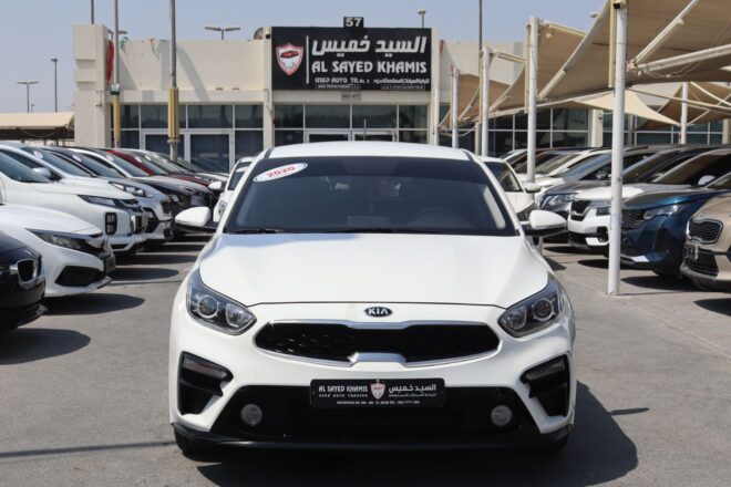 Sale 2020 Kia Cerato GCC Specs Excellent Condition
