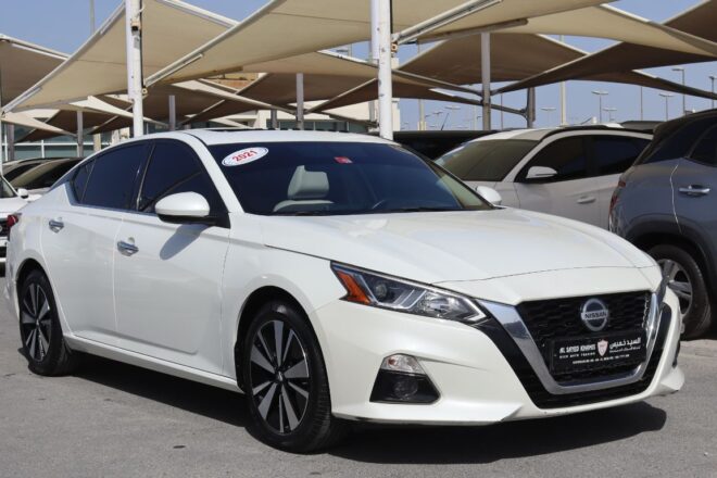 For Sale 2021 Nissan Altima GCC in Sharjah