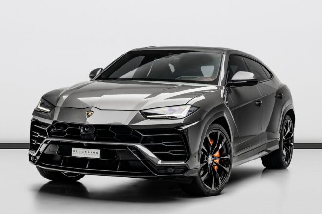 For Sale 2022 Lamborghini Urus in Dubai