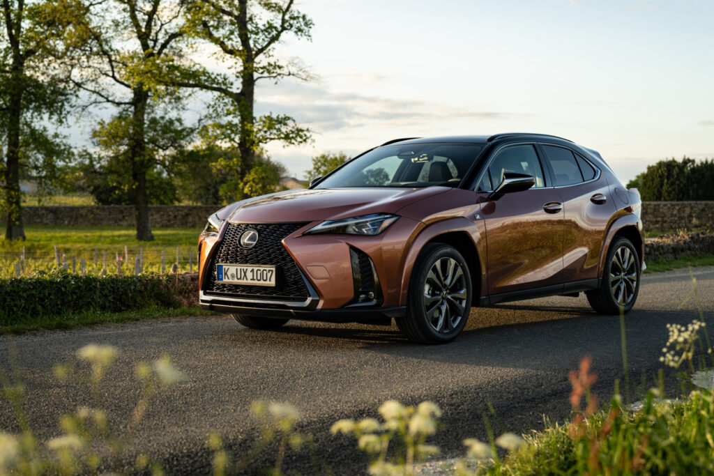 Lexus UX 300h