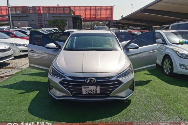 للبيع هيونداي النترا 2019 وارد أمريكي الممشى 60000 كيلومتر