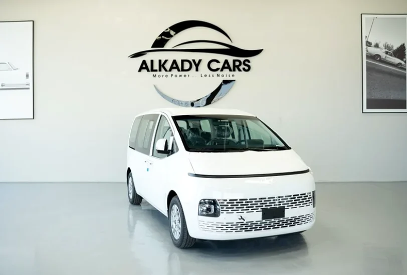 Export HYUNDAI STARIA DIESEL COMFORT 2.2 MODEL 2026