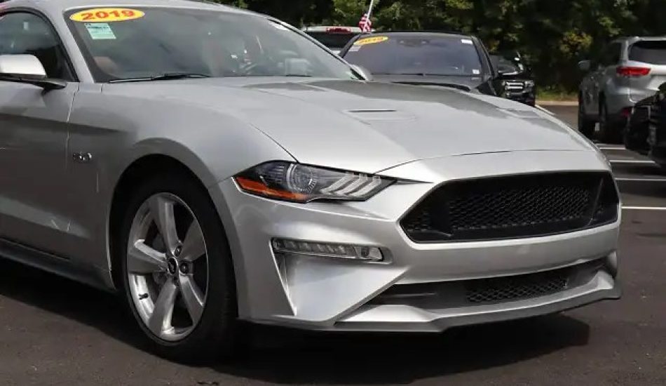 Import 2019 Ford Mustang GT Premium to Dubai