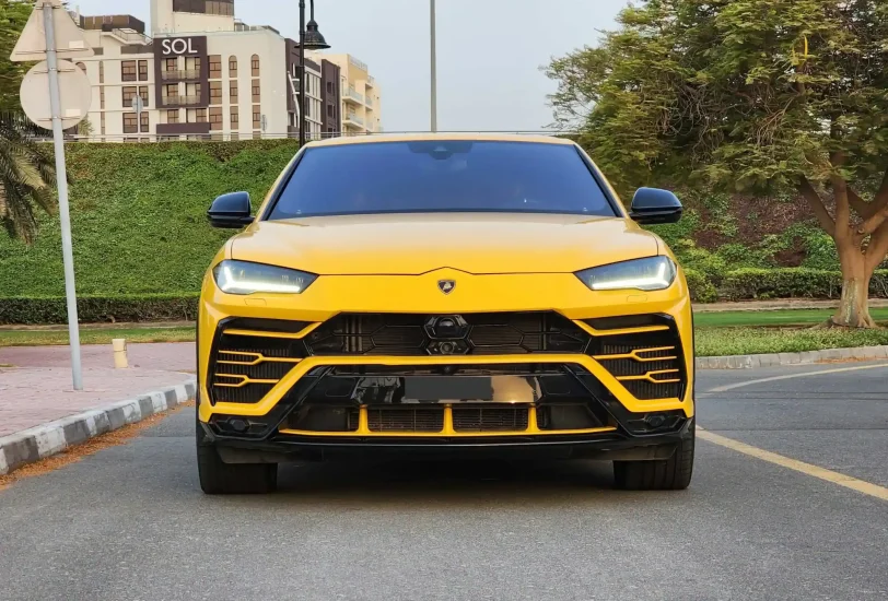 2020-lamborghini-urus