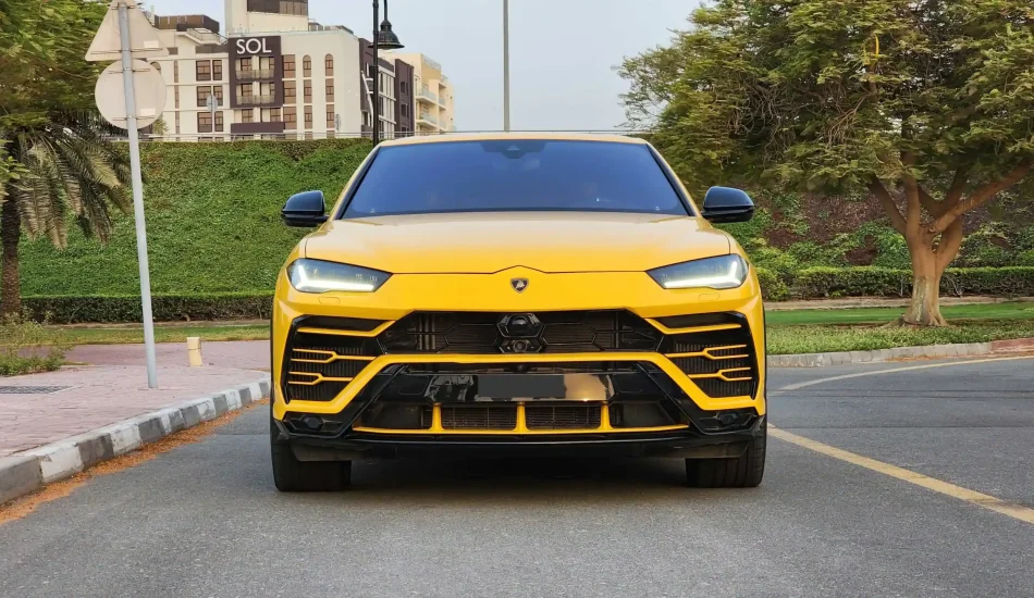 2020-lamborghini-urus