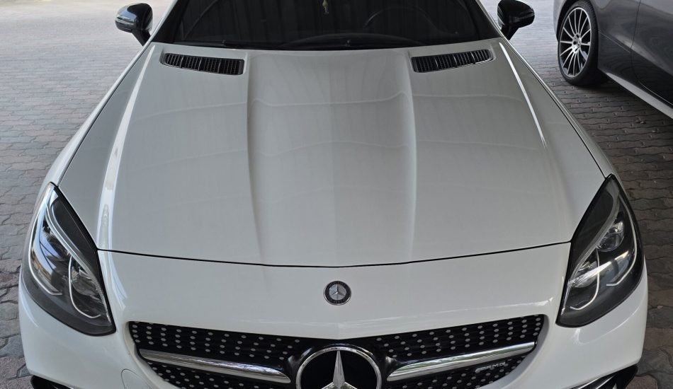 Mercedes-Benz SLC 43 AMG Model 2017 GCC