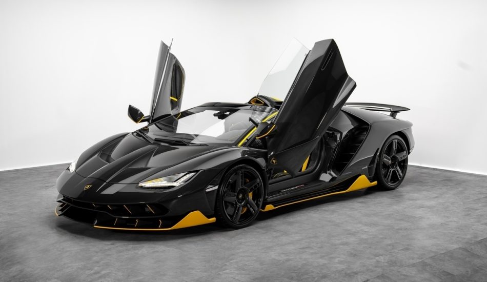 Lamborghini Centenario LP770-4 Roadster | 1 of 20