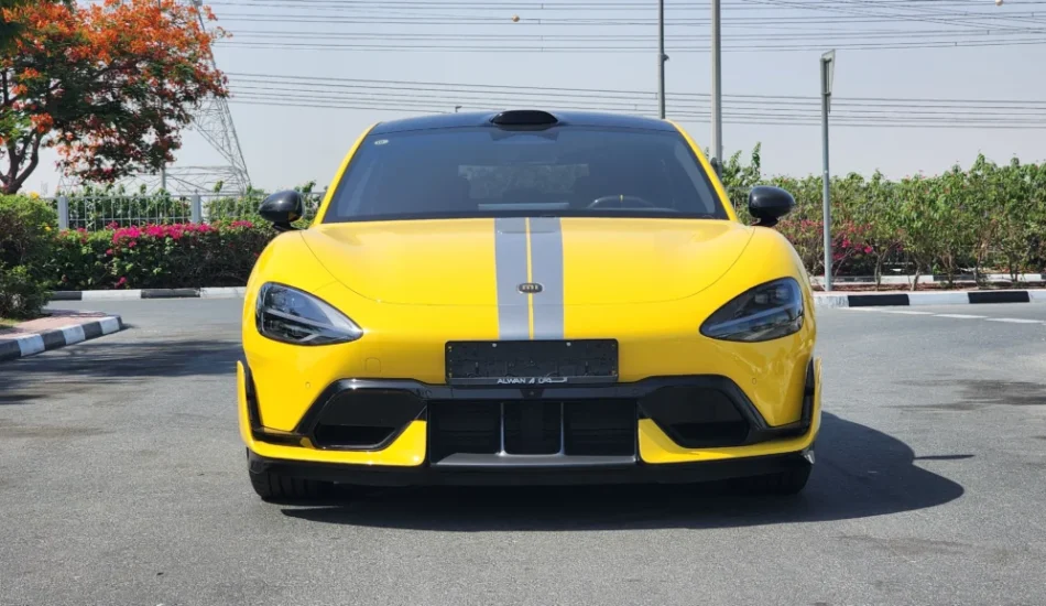 Brand new 2025 XIAOMI SU7 Ultra For Sale Dubai
