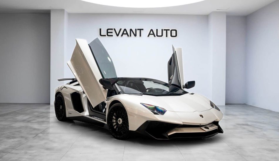 Lamborghini Aventador Model 2017