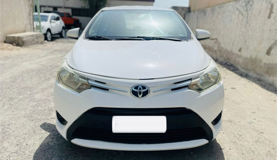 For Sale Toyota Yaris Sedan 2016 GCC