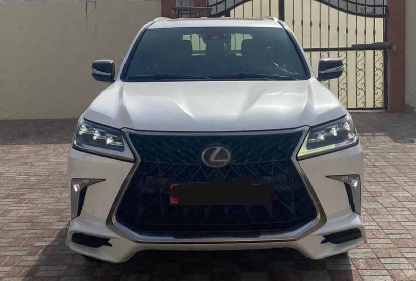 للبيع لكزس استيشن LX570S