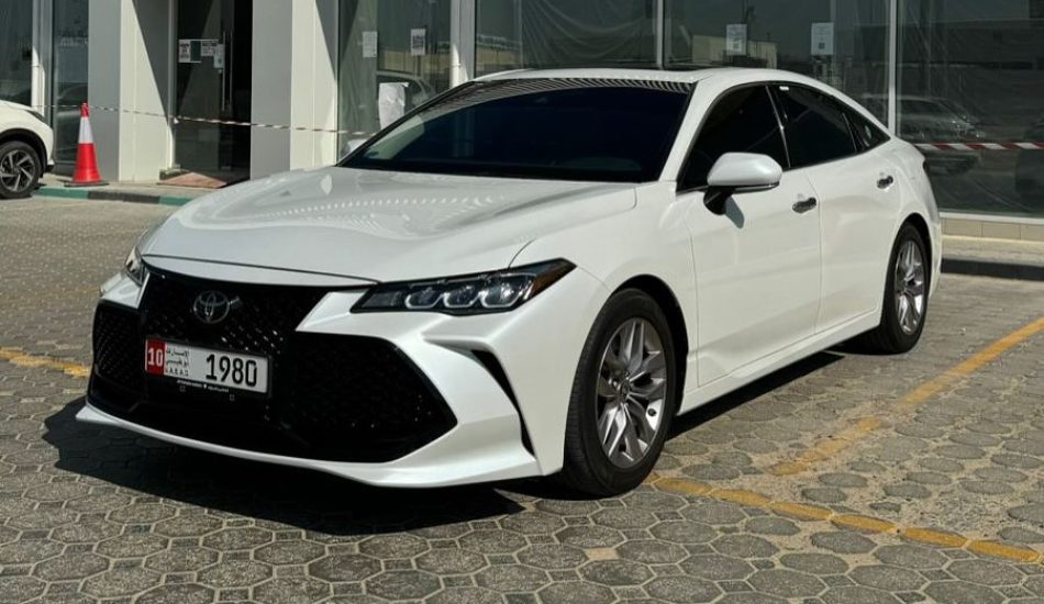 For Sale 2021 Toyota Avalon First Owner