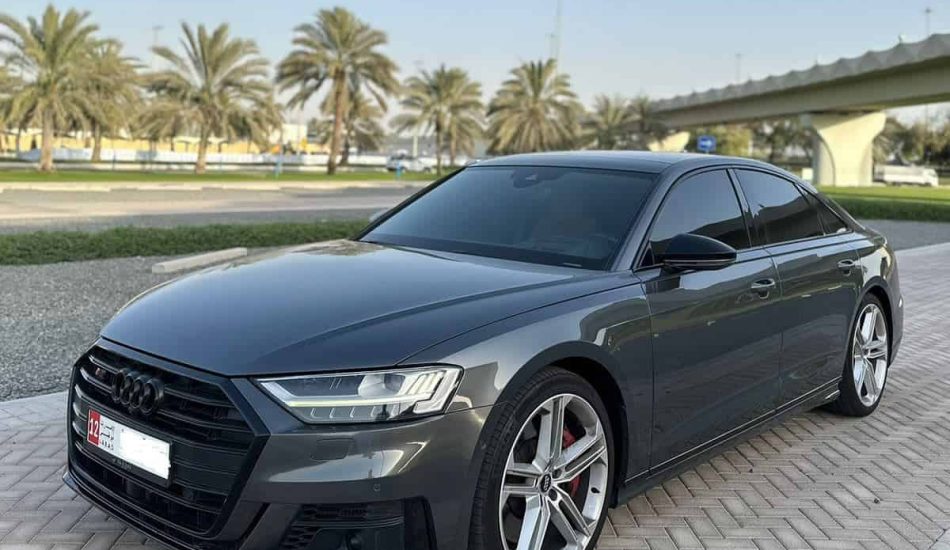 For Sale 2020 Audi S8 – GCC Specs