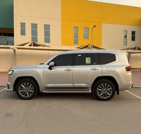 For Sale 2025 Toyota Land Cruiser Station VXR