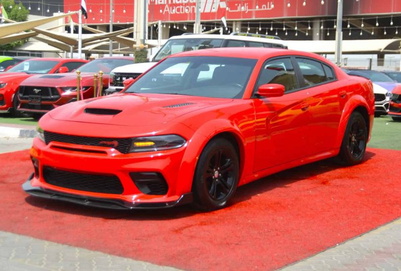 Sale 2020 Dodge Charger SXT in Dubai