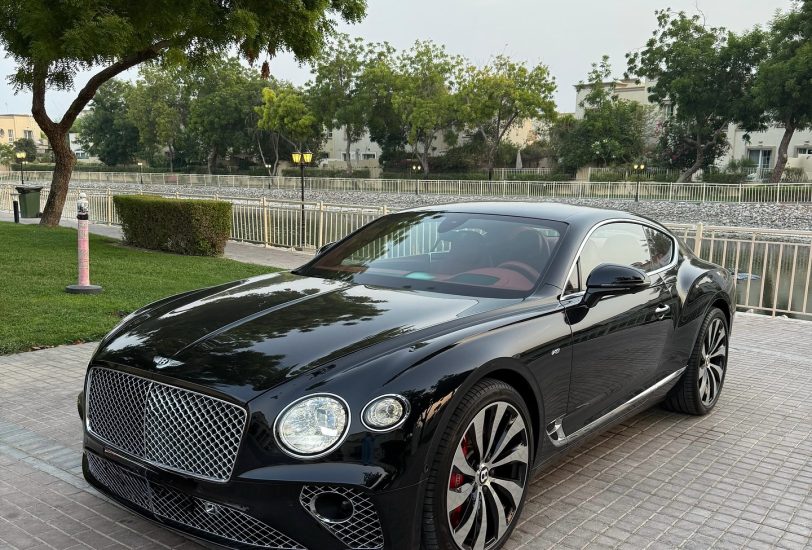 Sale 2021 Bentley Continental GT V8 GCC Specs