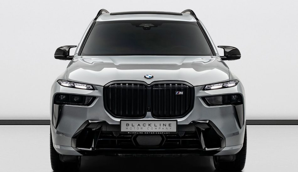 Sale 2024 BMW X7 M60i 4.4 L 4WD in Dubai
