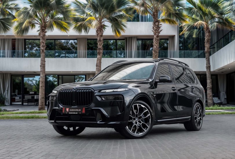 For Sale 2025 BMW X7 xDrive40i M-Kit IN Dubai