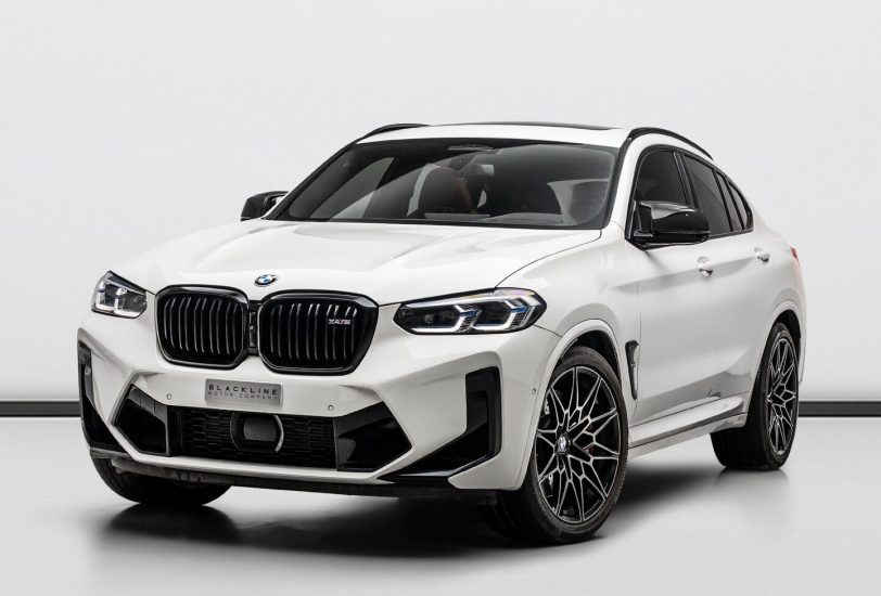 Sale 2022 BMW X4 M Competition in Dubai