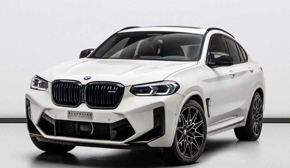 Sale 2022 BMW X4 M Competition in Dubai