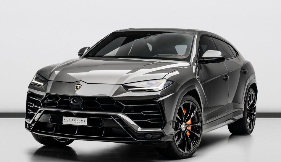 For Sale 2022 Lamborghini Urus in Dubai