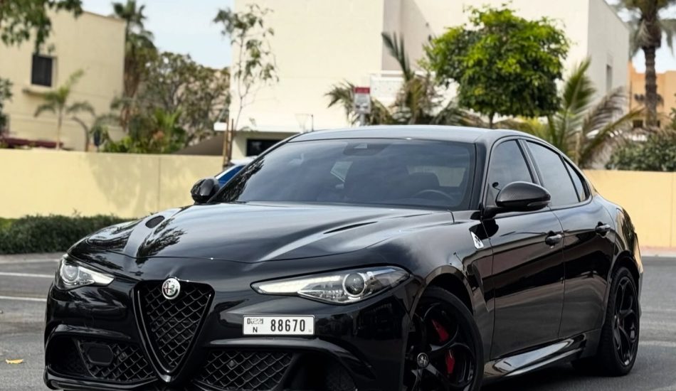 Sale Alfa Romeo Giulia Quadrifoglio GCC Specs