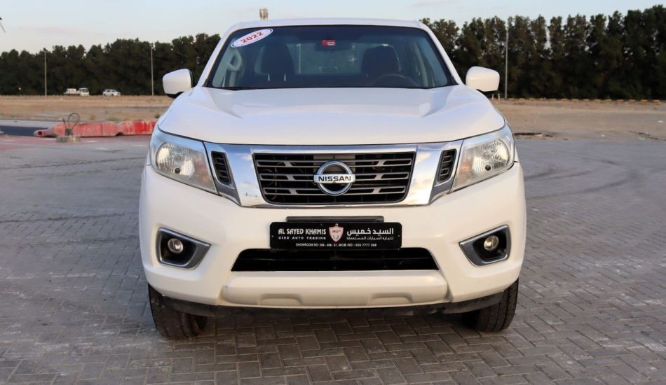 For Sale Nissan Navara 2022 GCC Sharjah
