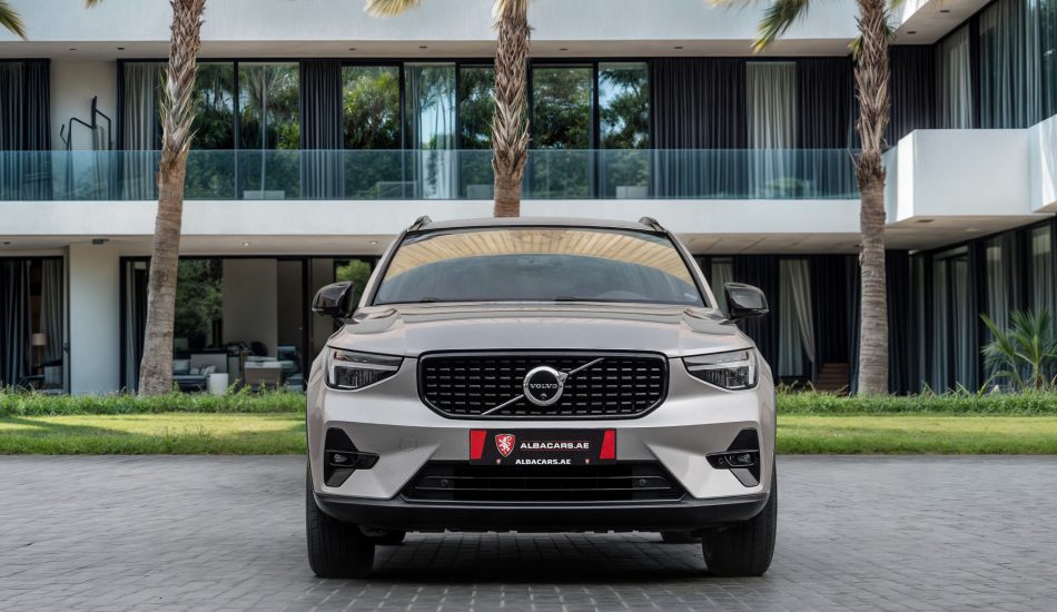 For Sale Volvo XC40 B4 Ultimate Dark 2023 Luxury