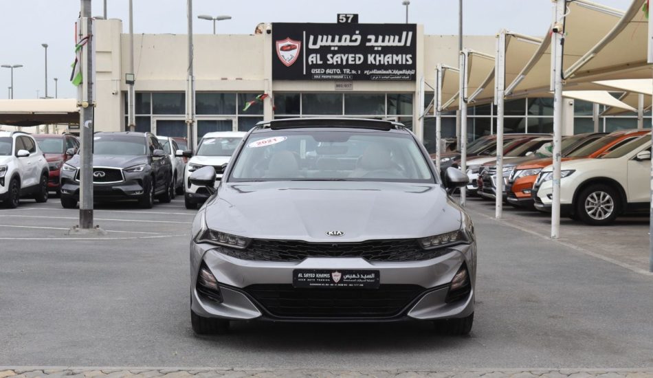 For Sale 2021 Kia K5 Available in Sharjah