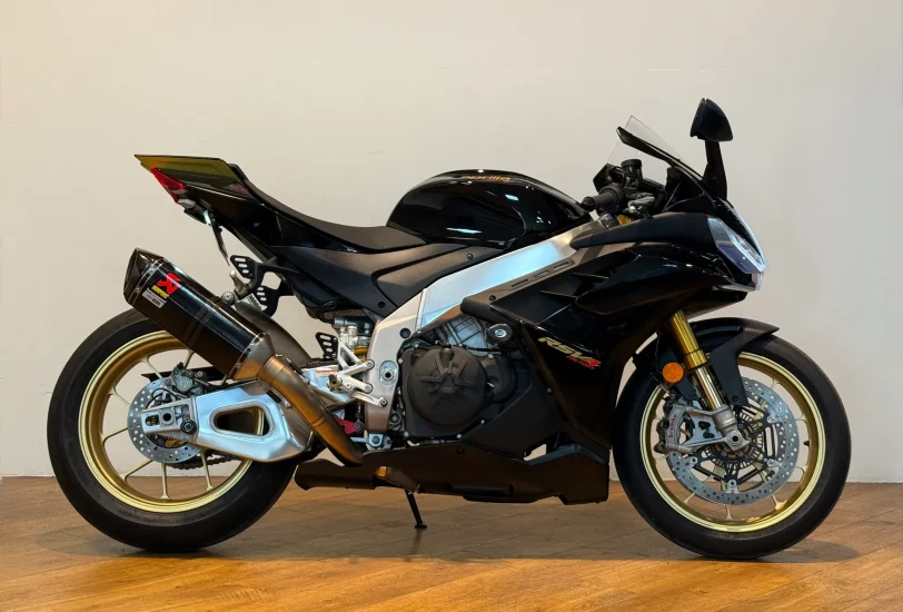 Sale 2023 Aprilia RSV4 1100 in Dubai
