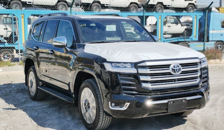 Export 2026 Toyota Land Cruiser LC300 VXR 3.5L V6