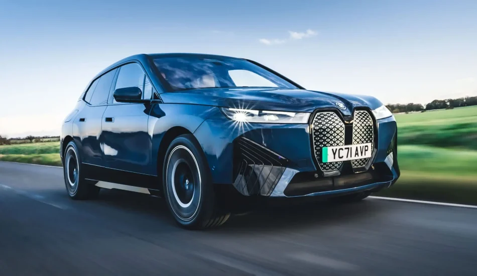 Best 5 Electric Cars in UAE