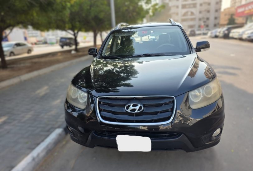 Sale Hyundai Santa Fe 2.4L 4WD 2012