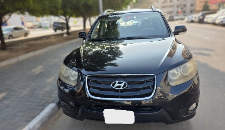 Sale Hyundai Santa Fe 2.4L 4WD 2012