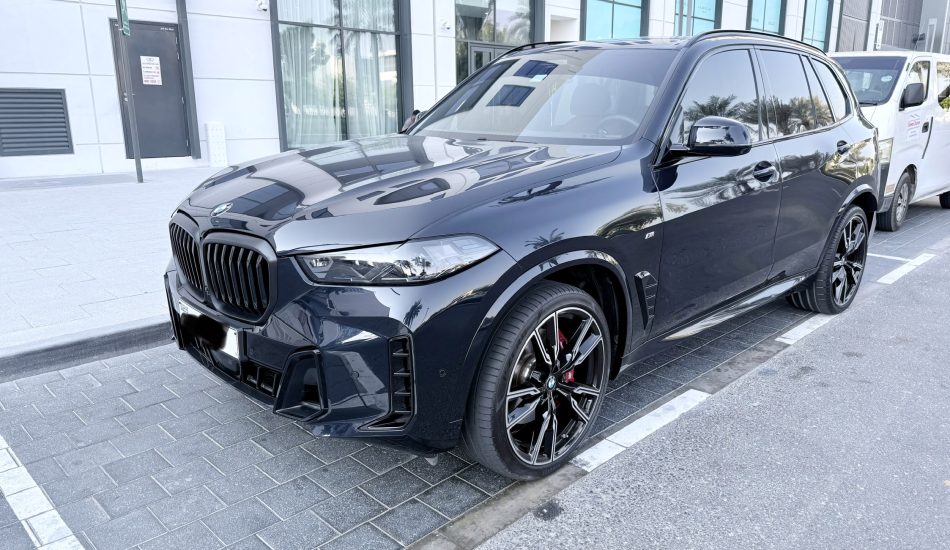 Sale BMW X5 xDrive40i M Sport 2024 Only 18,000 KM