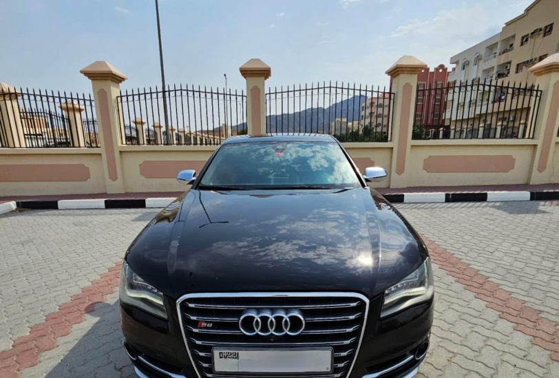 Sale Audi S8 Model 2013 GCC