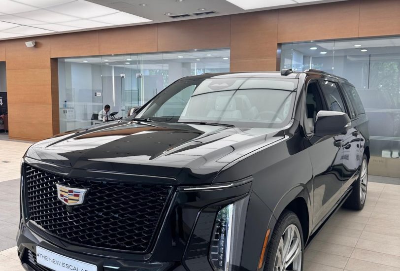 New Cadillac Escalade 6.2L Sport Platinum 2025